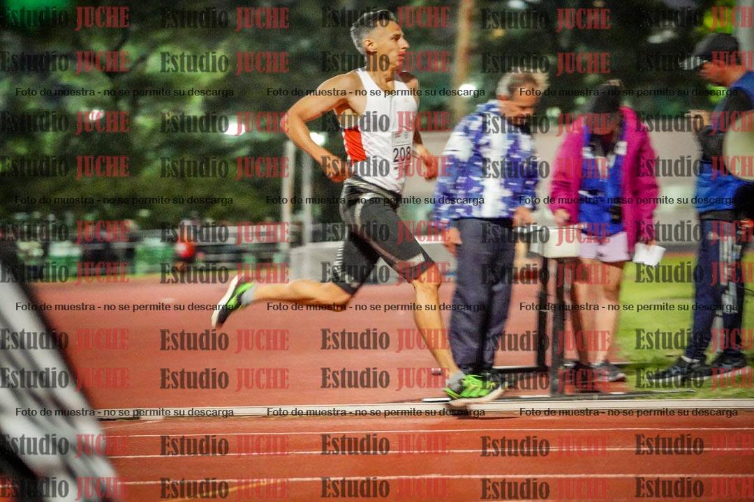 Fotos de los 1500 m llanos de varones