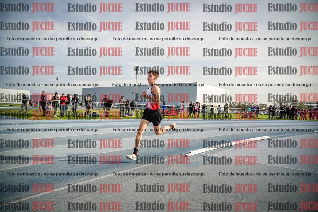 Fotos de los 1500 m llanos de varones