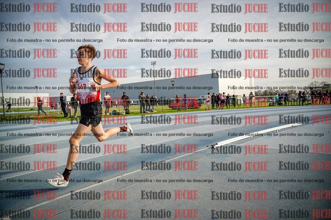 Fotos de los 1500 m llanos de varones