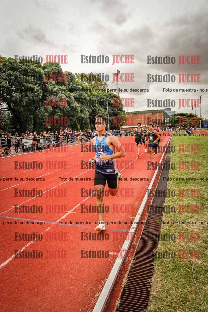 Fotos de los 800 m de varones