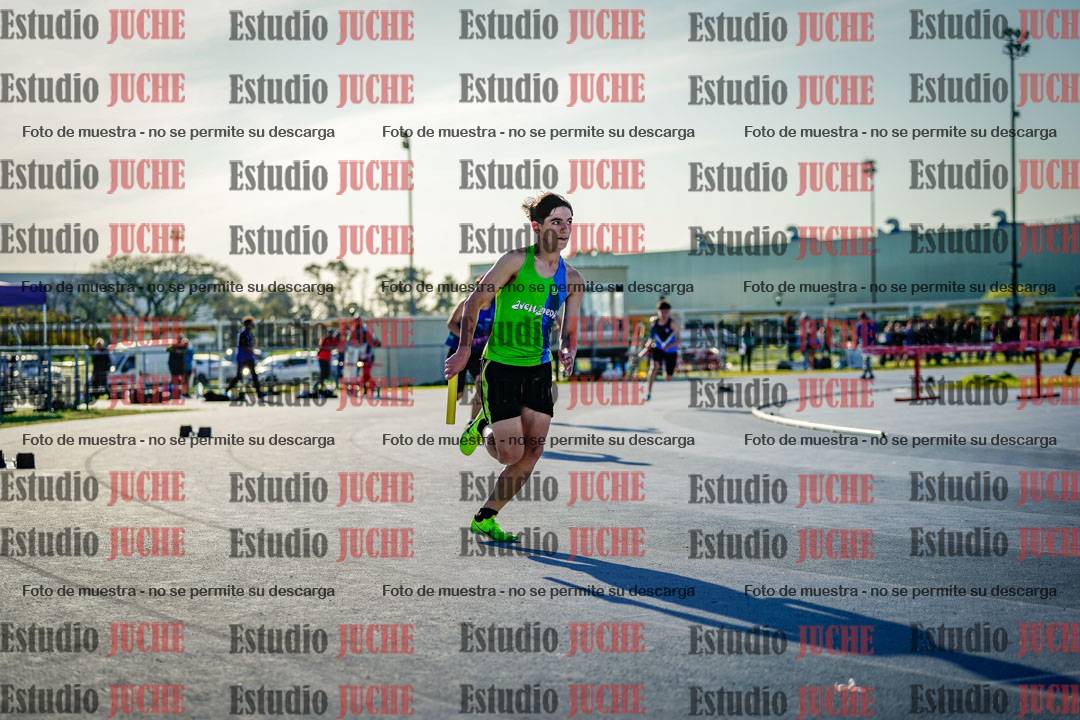 Fotos de las postas 4x100 m llanos de varones