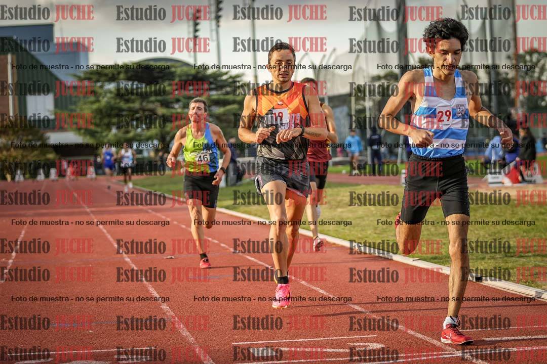 Fotos de los 1500 m llanos de varones
