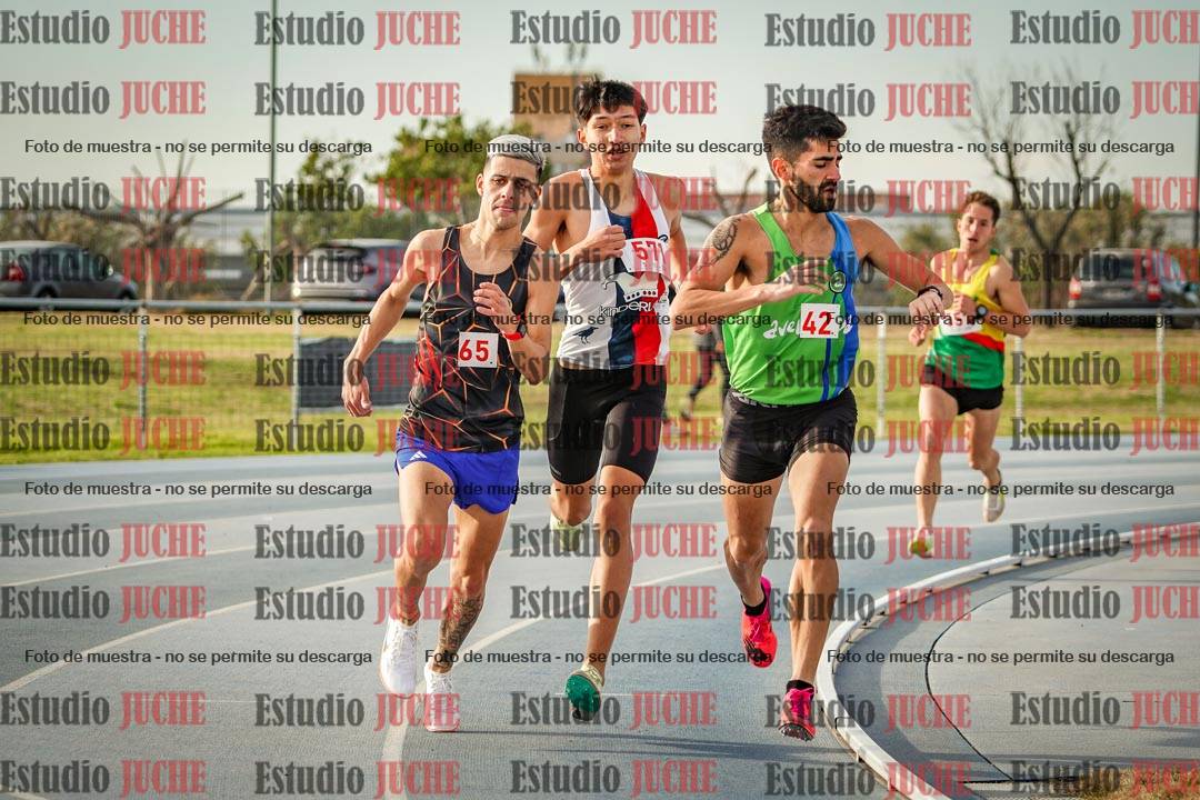 Fotos de los 1500 m llanos de varones