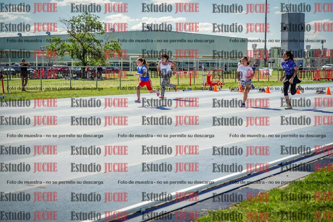 Fotos de los 50 m llanos de mujeres
