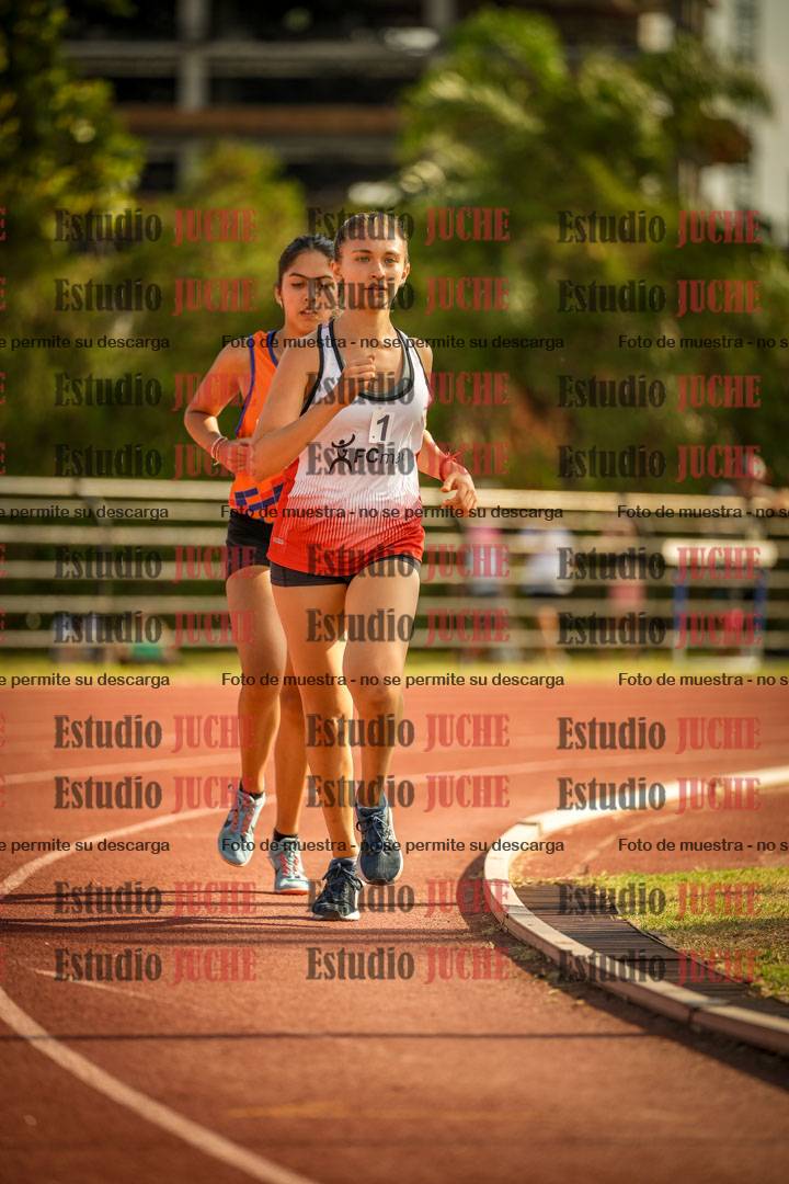 Fotos de los 3000 m llanos de mujeres - U20