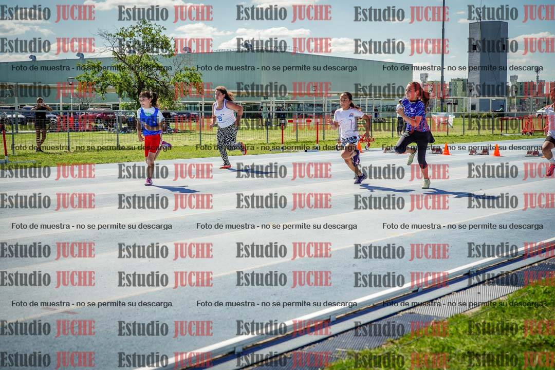 Fotos de los 50 m llanos de mujeres