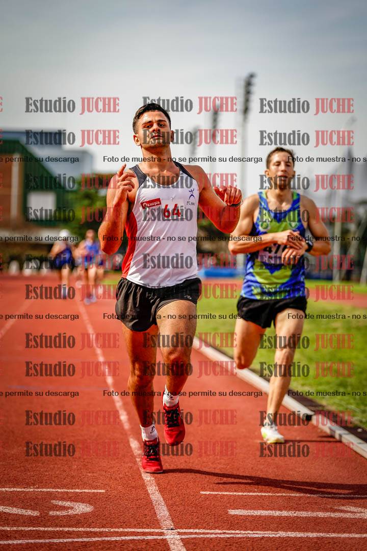 Fotos de los 3000 m llanos de varones