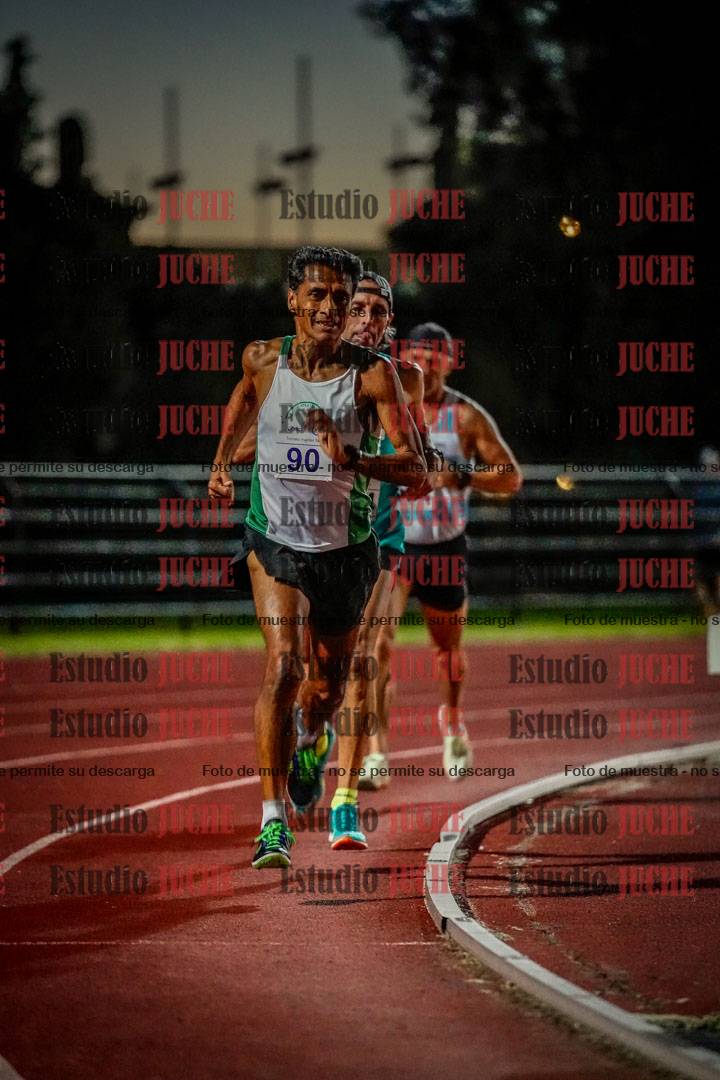 Fotos de los 1500 m llanos de varones