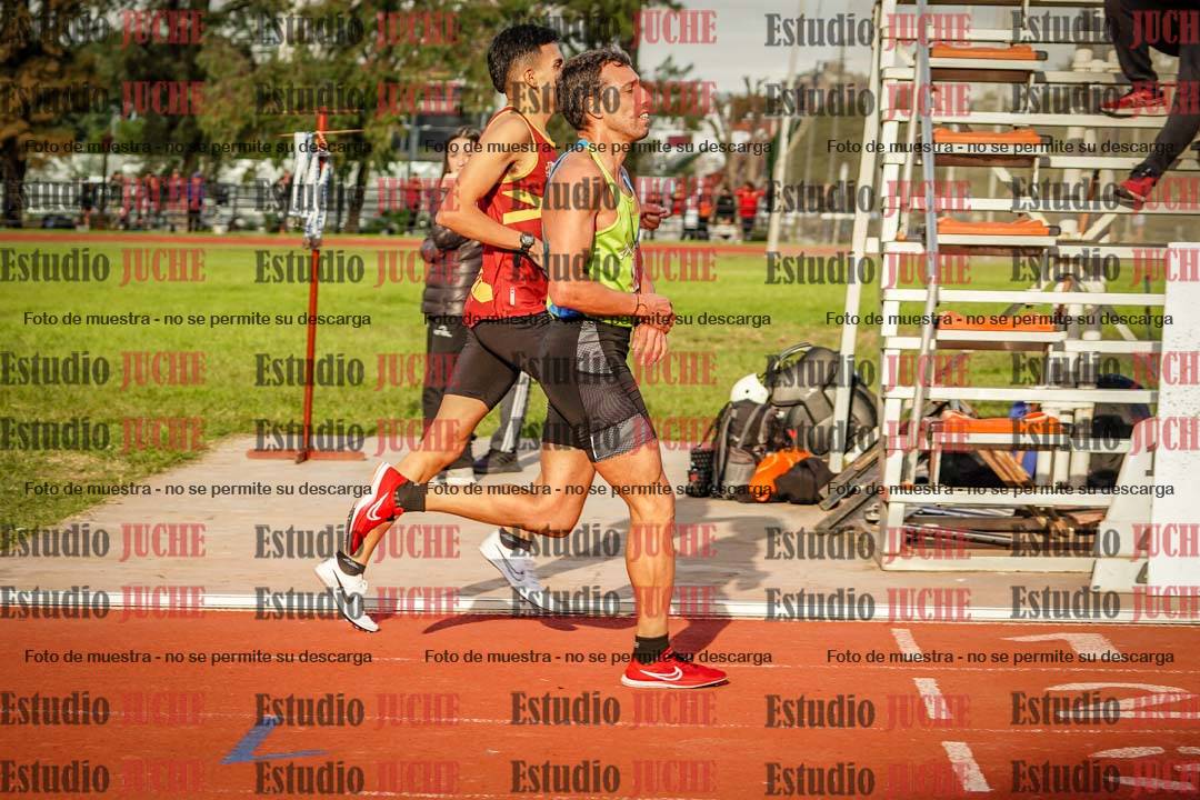 Fotos de los 1500 m llanos de varones