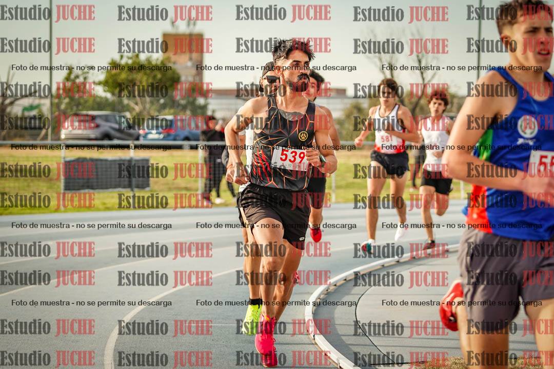 Fotos de los 1500 m llanos de varones