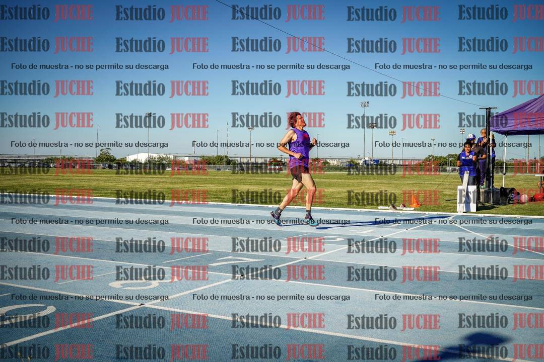 Fotos de los 400 m llanos de varones