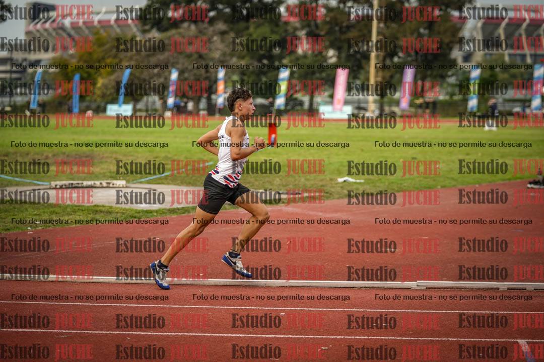 Fotos de los 1500 m llanos de varones