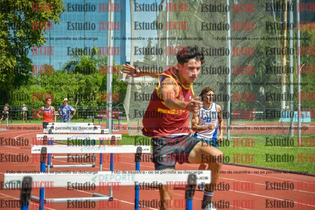 Fotos de los 400 m con vallas de varones
