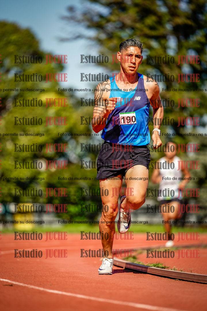 Fotos de los 5000 m llanos de mujeres y varones