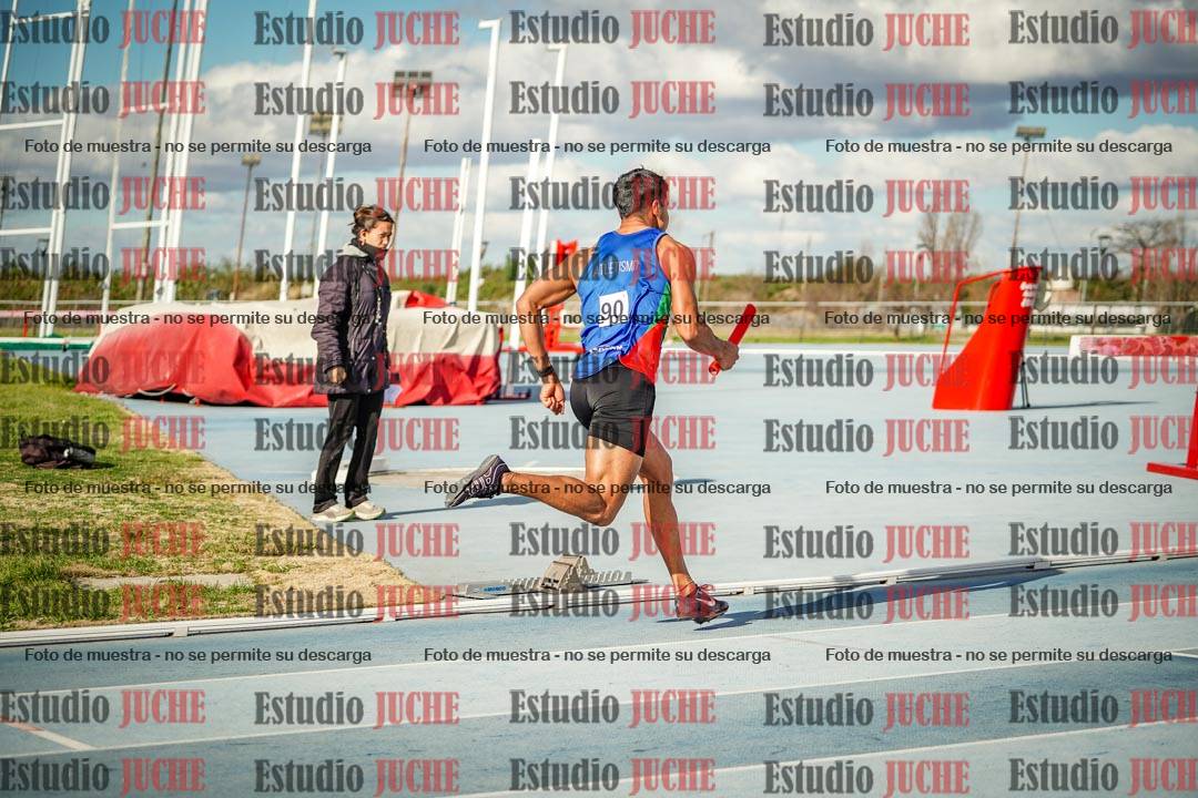 Fotos de las postas 4x400 m llanos de varones