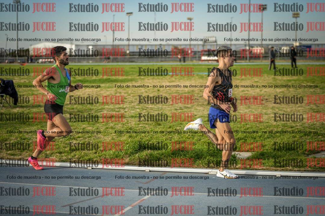 Fotos de los 1500 m llanos de varones