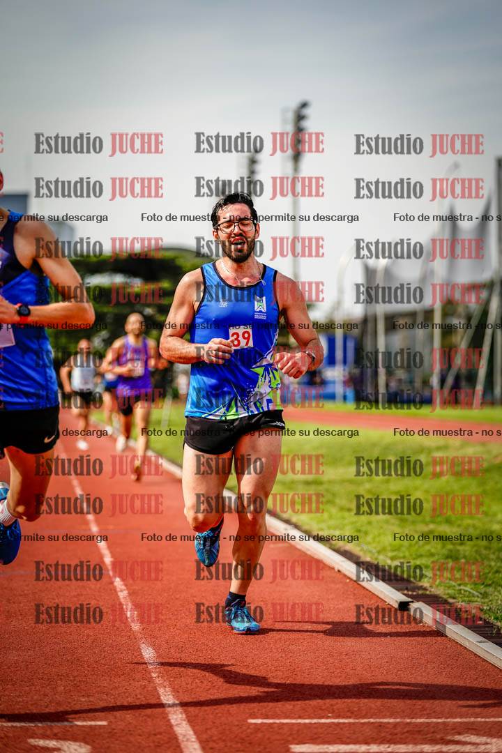 Fotos de los 3000 m llanos de varones
