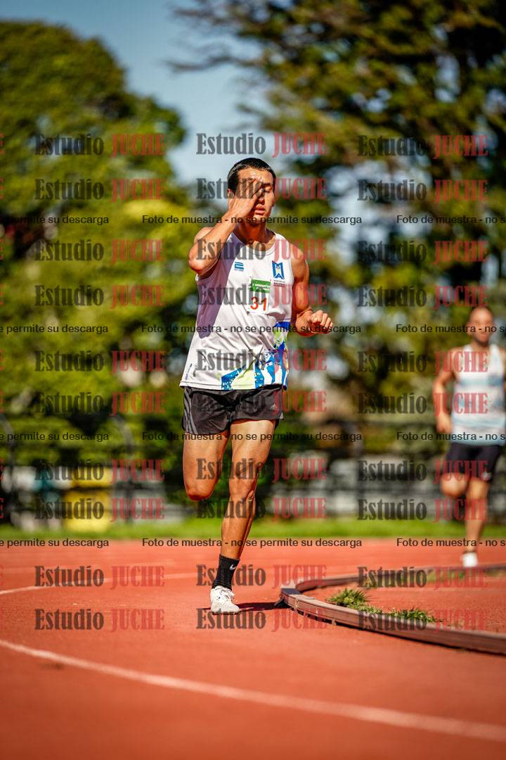 Fotos de los 5000 m llanos de mujeres y varones