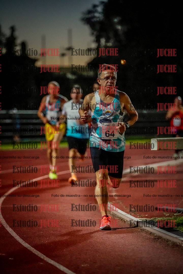 Fotos de los 1500 m llanos de varones