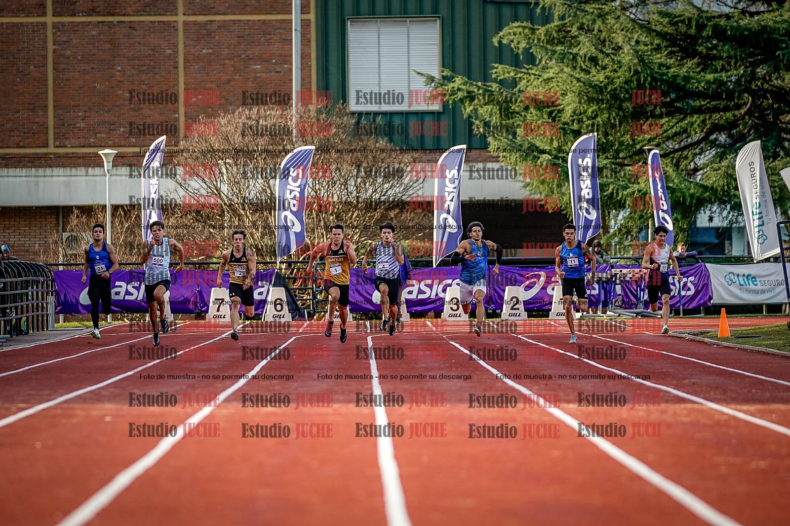 Fotos de los 200 m de varones - FINAL
