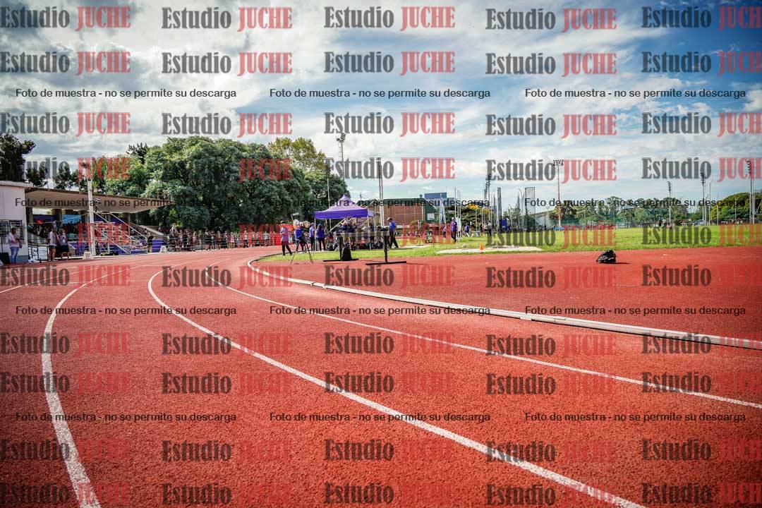 Fotos de los 800 m llanos de varones