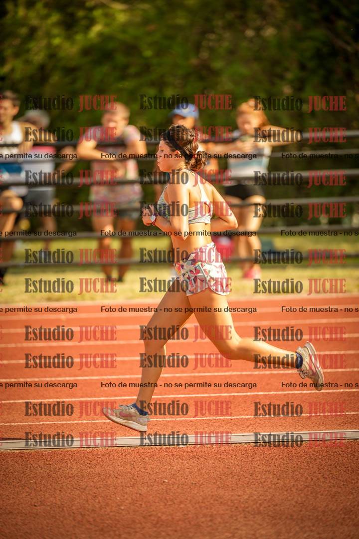 Fotos de los 3000 m llanos de mujeres - U20