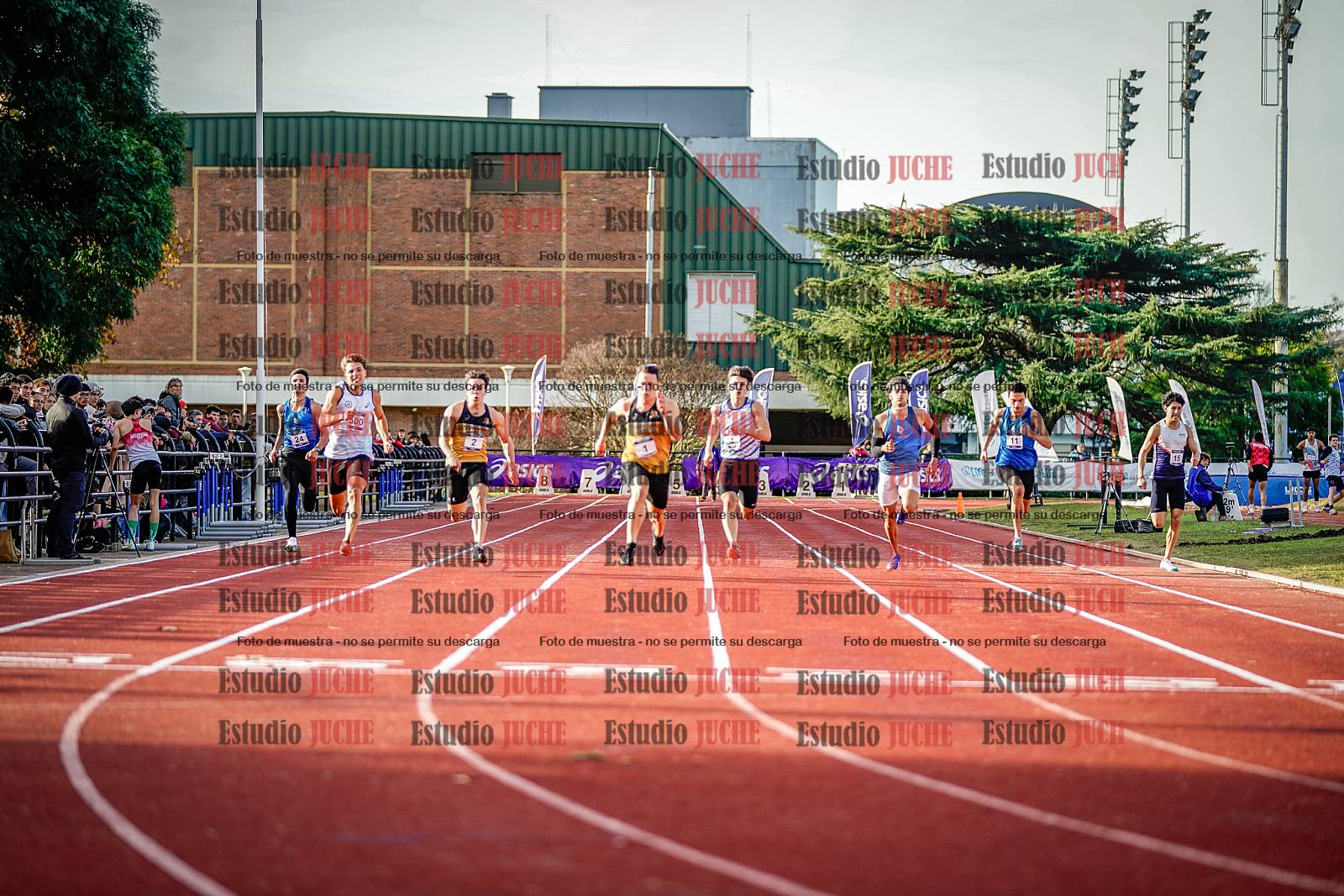 Fotos de los 200 m de varones - FINAL