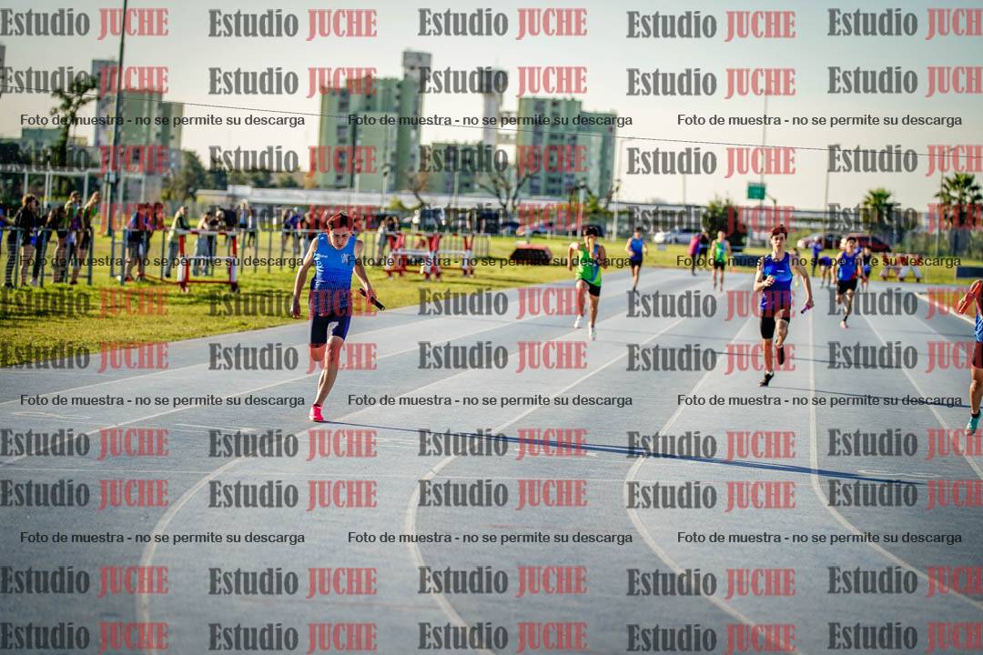 Fotos de las postas 4x100 m llanos de varones