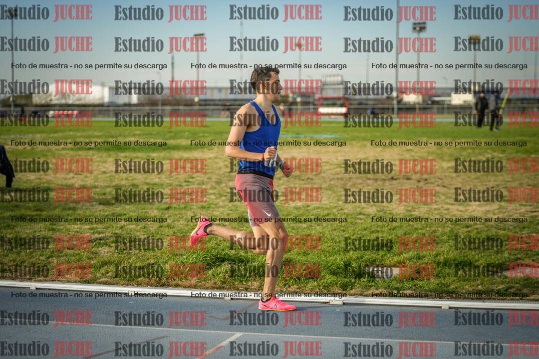 Fotos de los 1500 m llanos de varones
