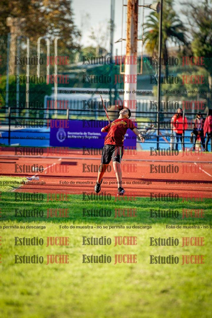Fotos del lanzamiento de jabalina de mujeres y varones - U14