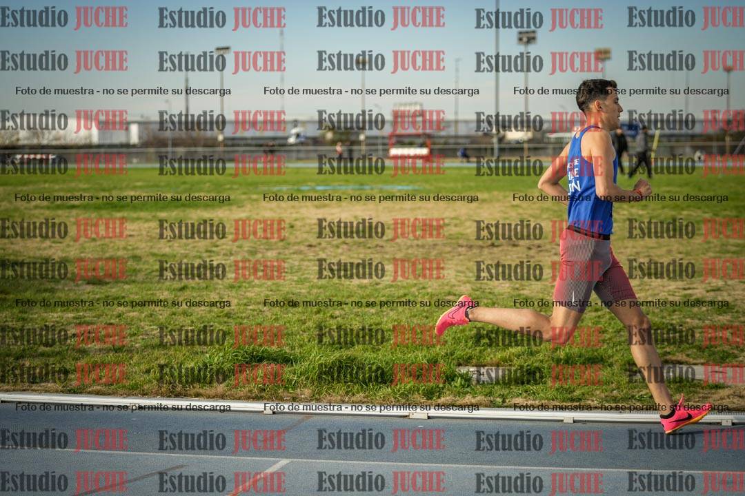 Fotos de los 1500 m llanos de varones