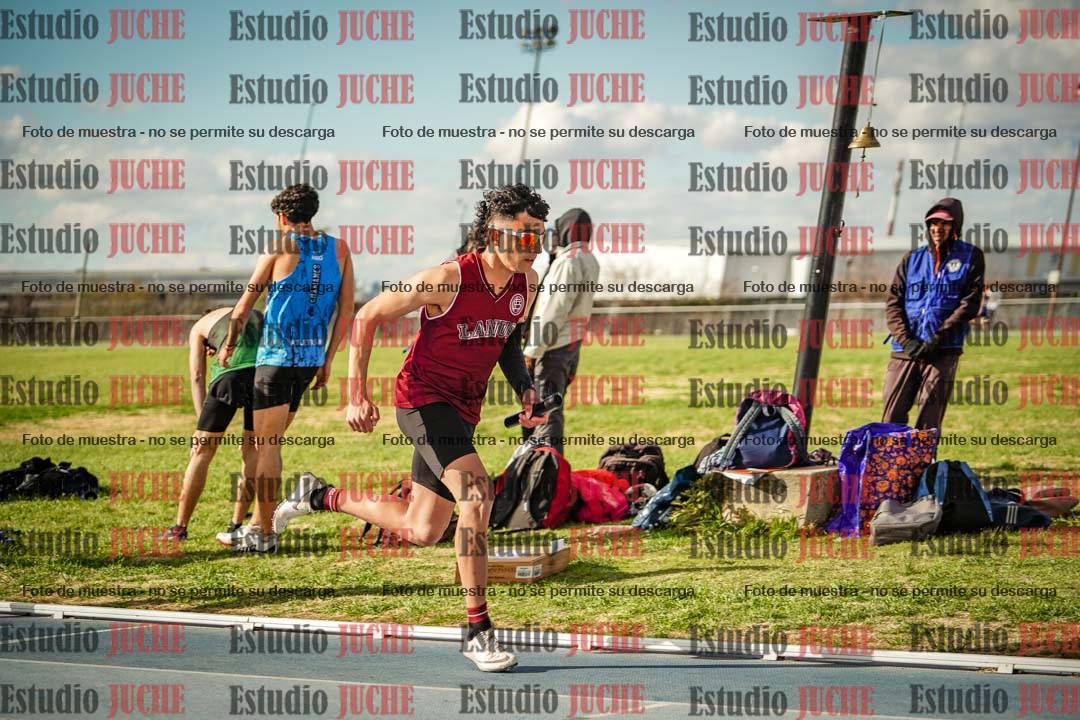 Fotos de las postas 4x400 m llanos de varones