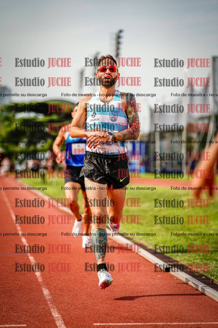 Fotos de los 3000 m llanos de varones
