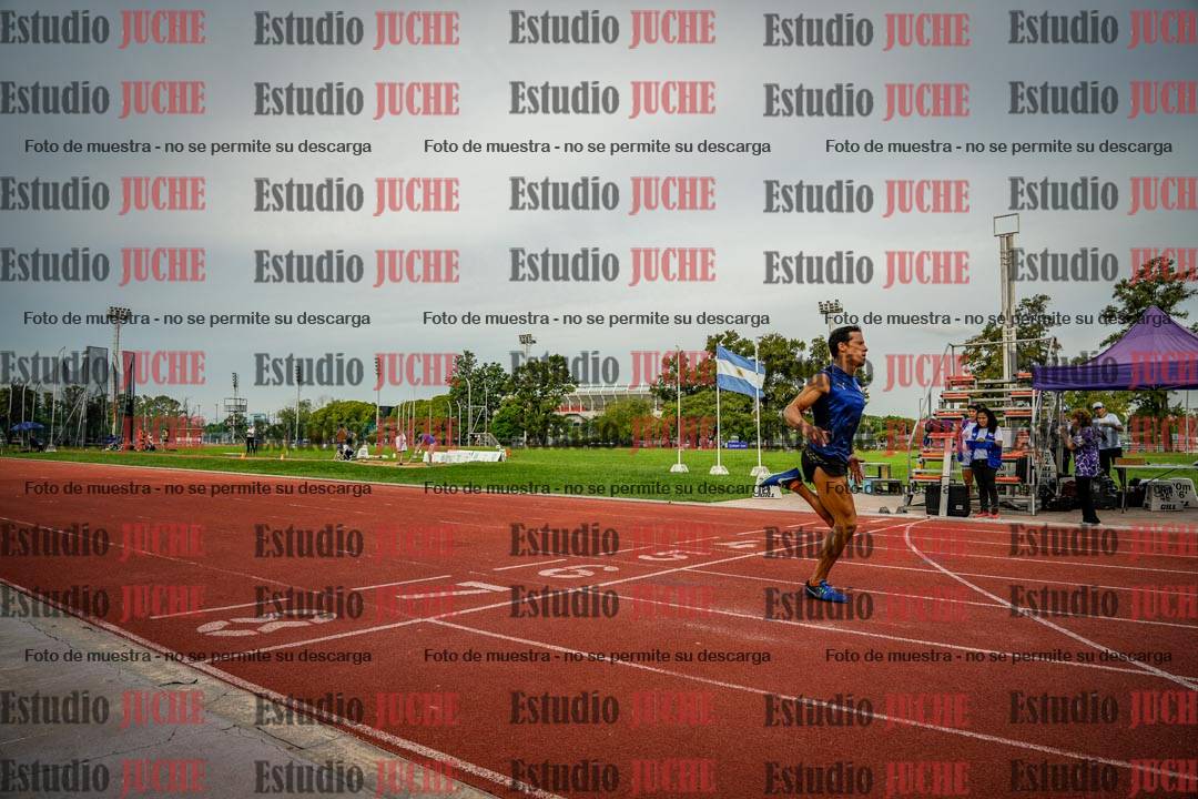 Fotos de los 400 m llanos de varones