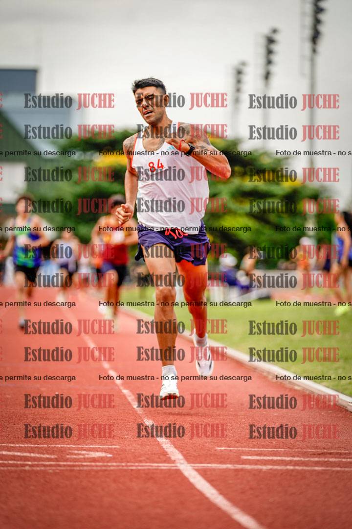Fotos de los 800 m de varones