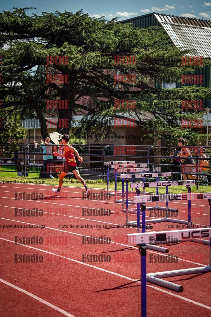 Fotos de los 400 m con vallas de varones