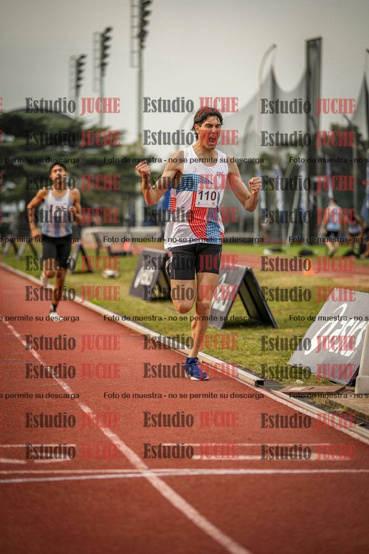 Fotos de los 1500 m llanos de varones
