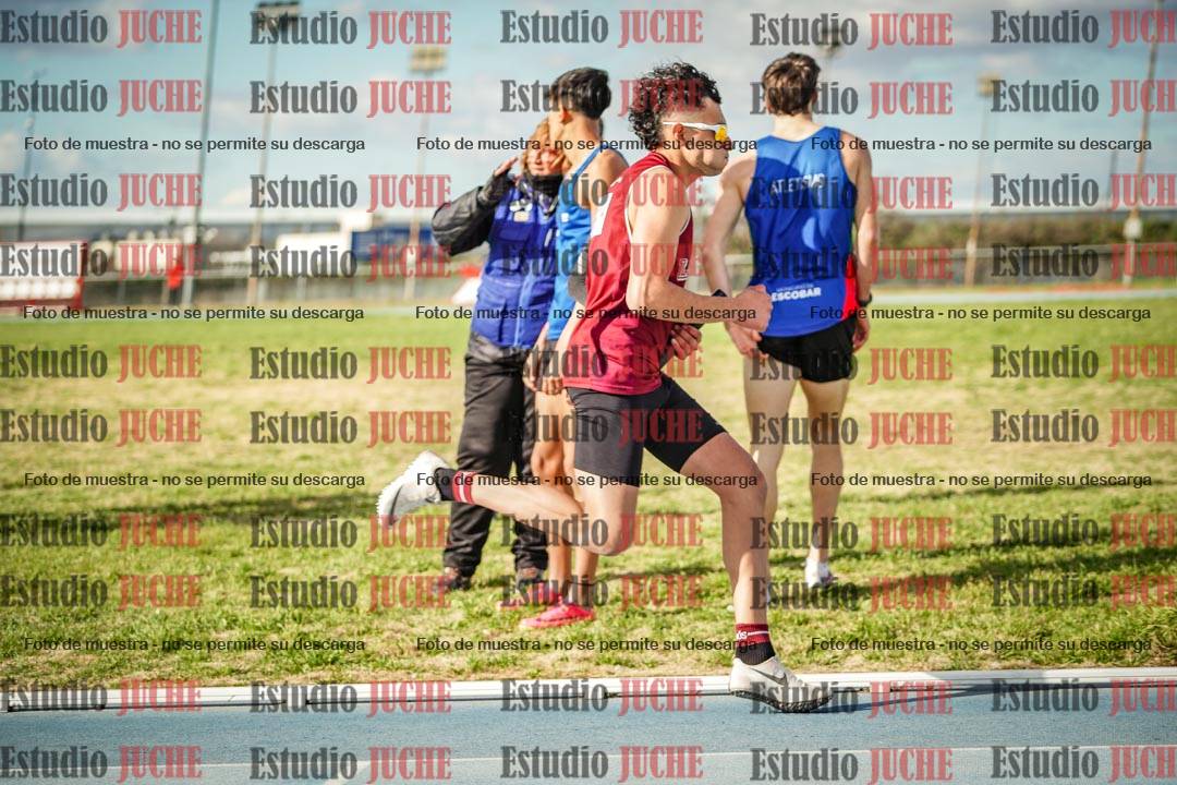 Fotos de las postas 4x400 m llanos de varones