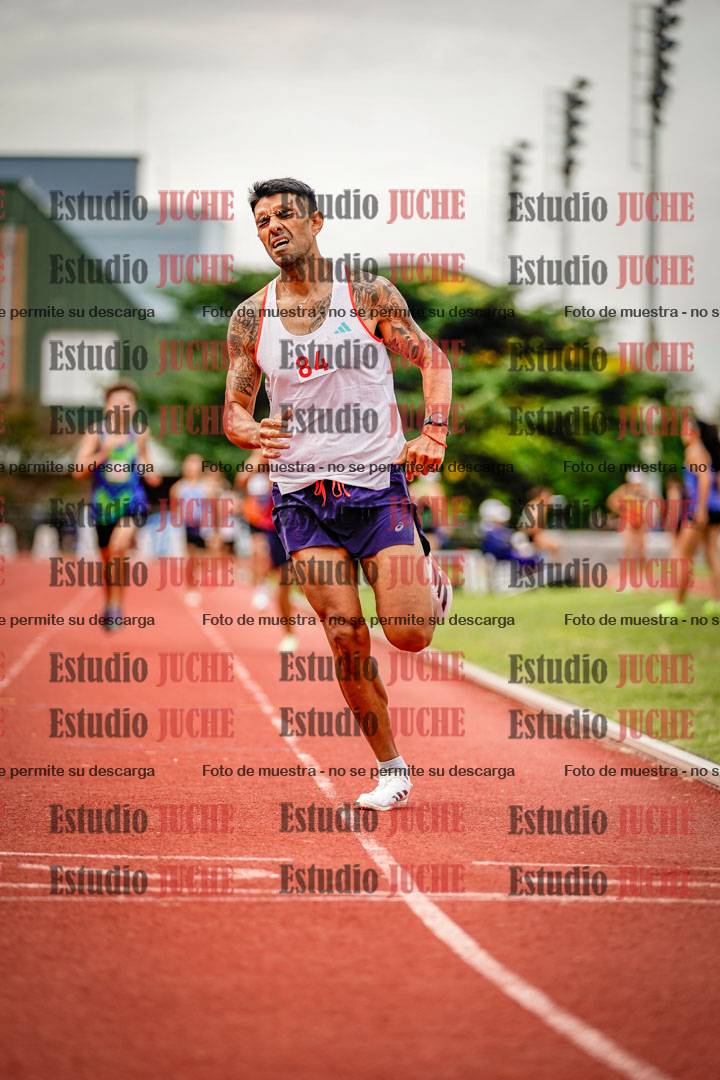 Fotos de los 800 m de varones