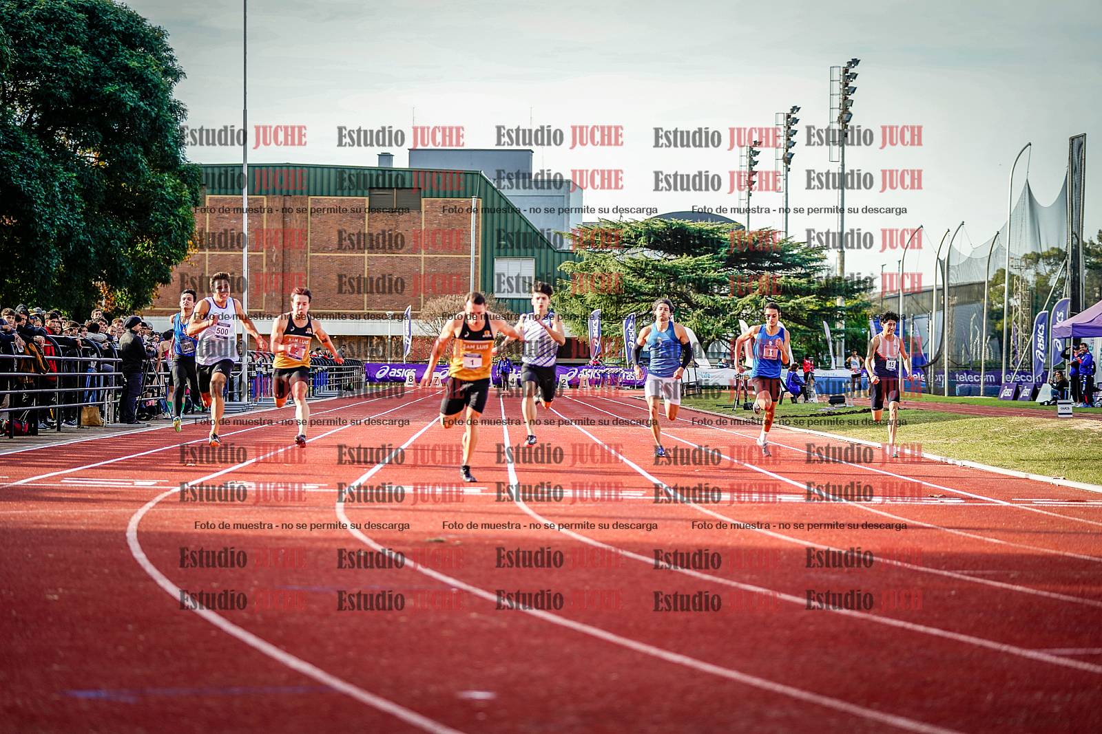 Fotos de los 200 m de varones - FINAL