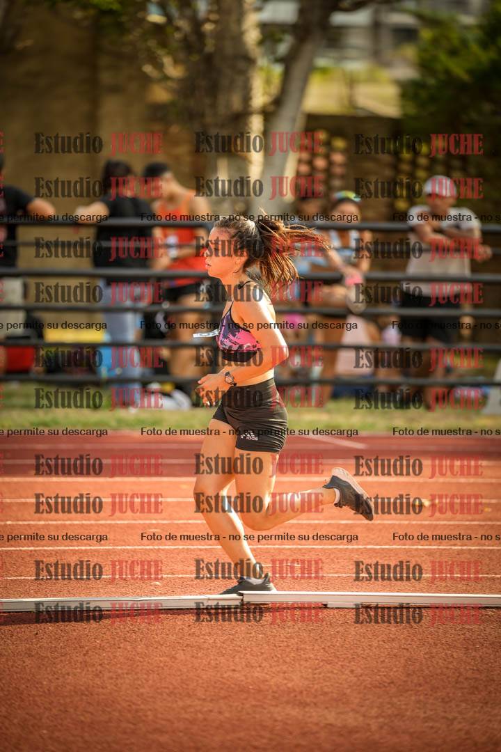Fotos de los 3000 m llanos de mujeres - U20