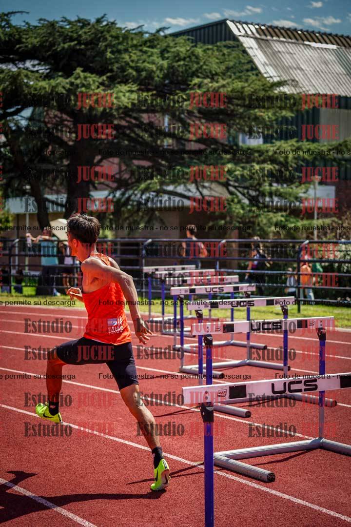 Fotos de los 400 m con vallas de varones