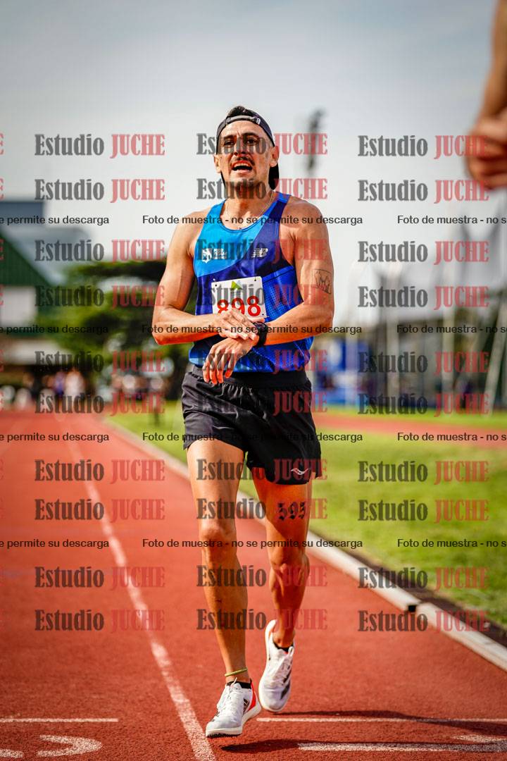 Fotos de los 3000 m llanos de varones