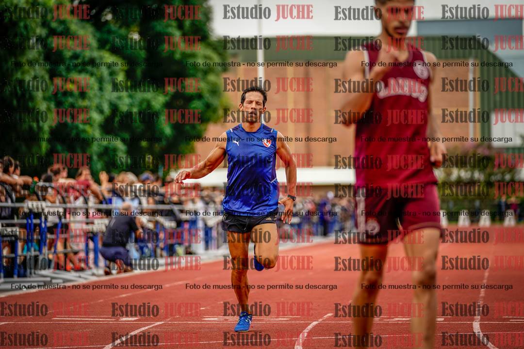 Fotos de los 400 m llanos de varones