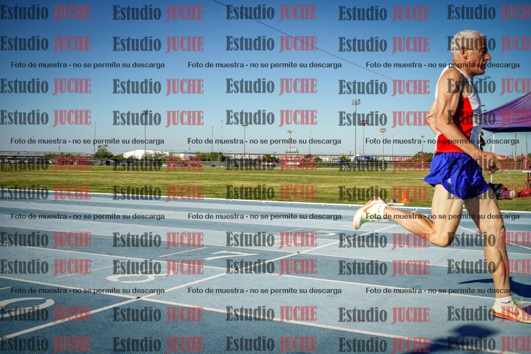 Fotos de los 400 m llanos de varones
