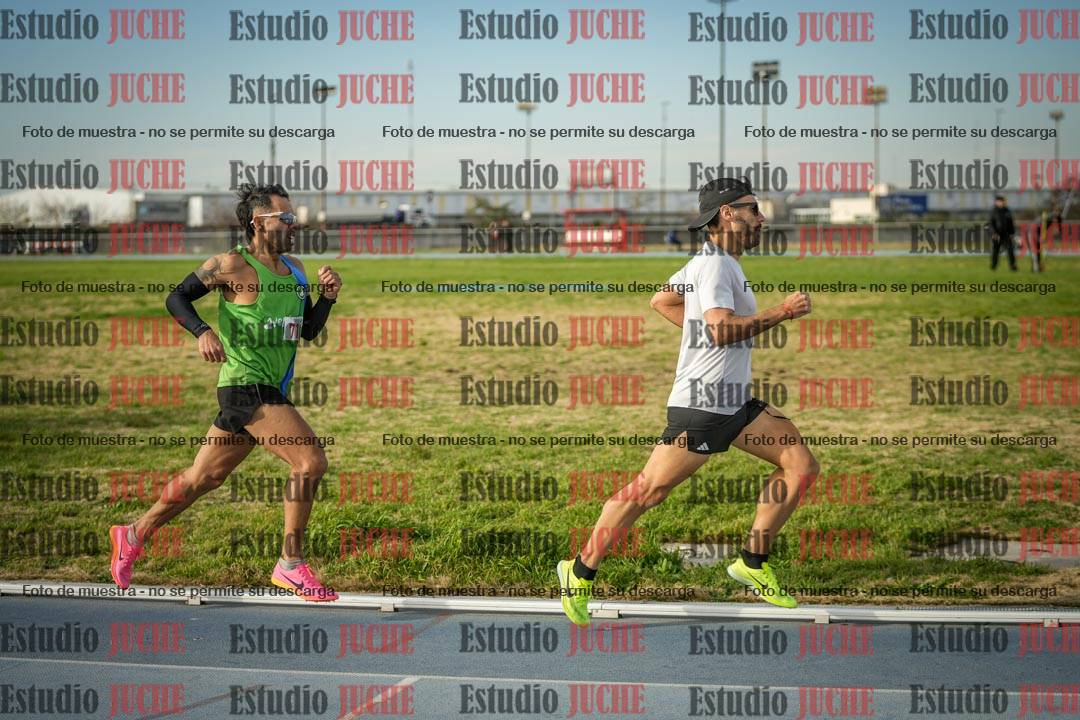 Fotos de los 1500 m llanos de varones