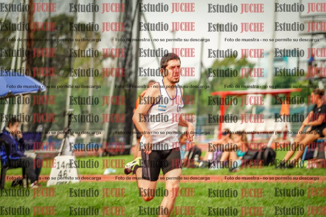 Fotos de los 400 m llanos de varones