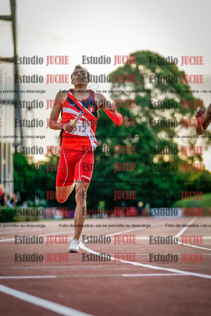 Fotos de los relevos 4x400 m de varones