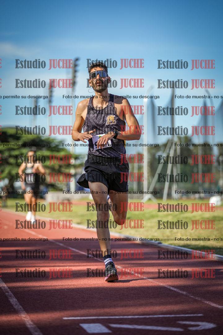 Fotos de los 5000 m llanos de varones