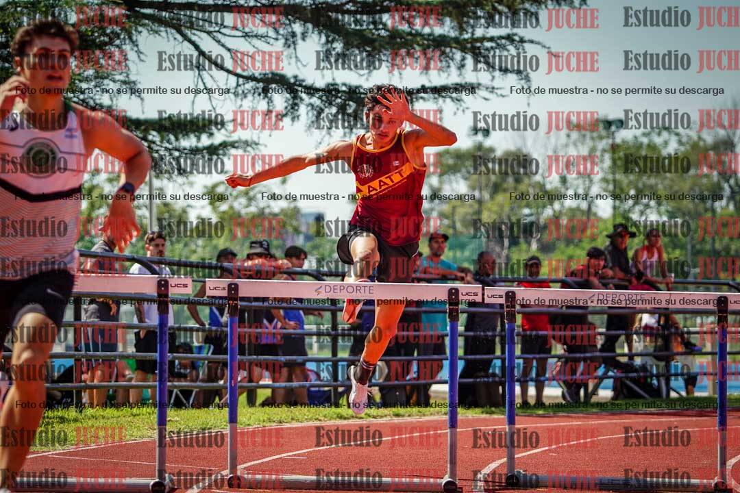 Fotos de los 400 m con vallas de varones